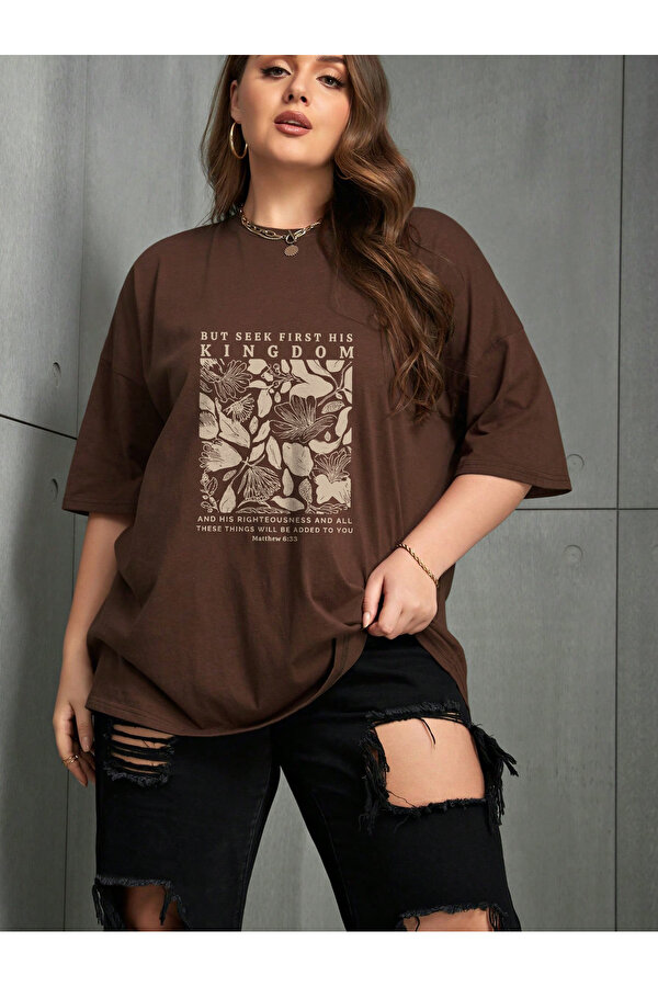 But Seek First His Kingdom Baskılı Tasarım Tshirt - FLO 3 Al 1 Öde
