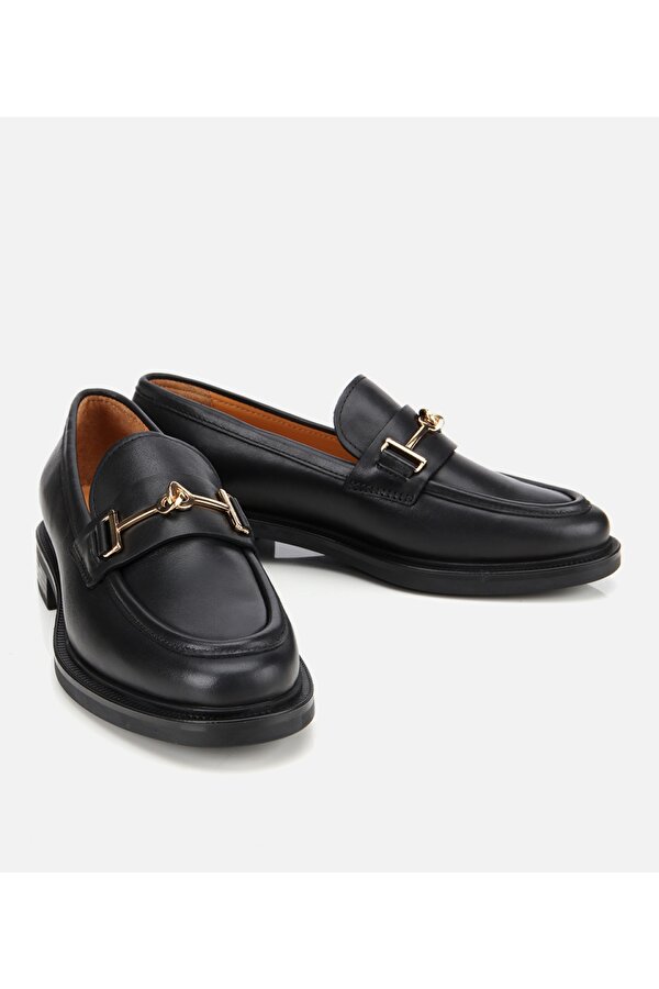Hotiç Kadın Deri Siyah Tokalı Klasik Loafer