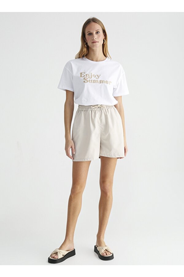 Fabrika Lastikli Bel Geniş Fit Açık Bej Kadın Şort ORGI