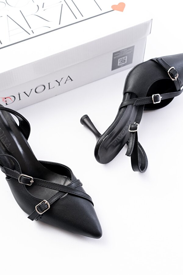 Divolya Pony Siyah ( 8 CM TOPUKLU ) Sivri Burun Kapalı Tokalı Arkası Açık Stiletto Ayakkabı