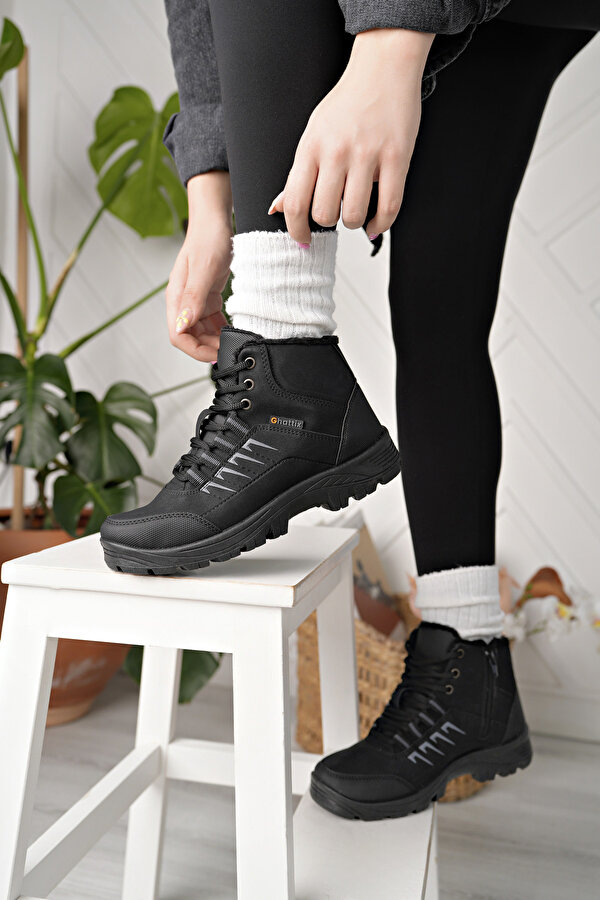 Ghattix Kadın Su Soğuk Dayanıklı Günlük Kışlık Bot Siyah