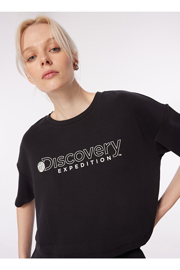 Discovery Expedition D4SL-TST3043 Siyah Bisiklet Yaka Oversize Baskılı Kadın T-Shirt