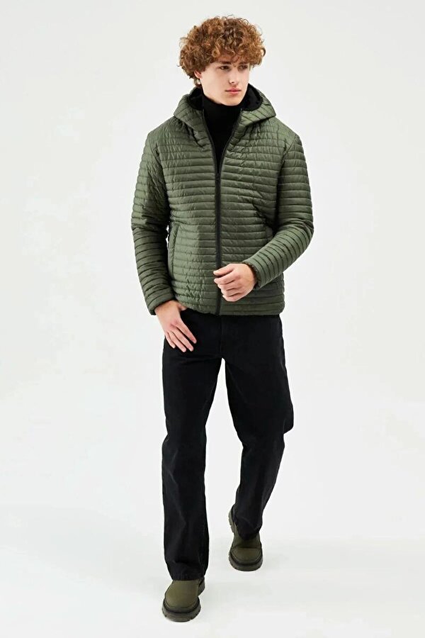 D1fference İçi Astarlı Su ve Rüzgar Geçirmez Cepli Kapüşonlu Erkek Mont