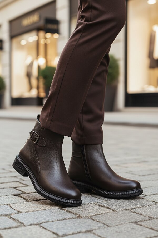 Ayakmod Kahve Hakiki Deri İçi Polarlı Kaymaz Kadın Bot 20913-1 Z