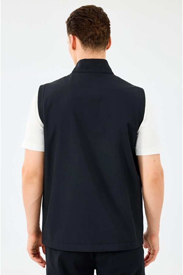 Skechers M Fitted Turtle Neck Softshell Vest S2520220 Erkek Yelek