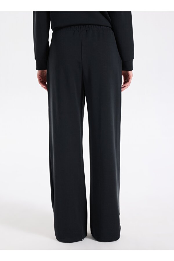 Discovery Expedition D5WL-EA3585 Siyah Relaxed Düz Kadın Eşofman Altı