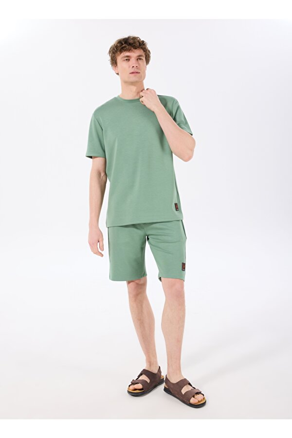 Discovery Expedition D4SM-SHT3221 Açık Haki Standart Düz Erkek Sweat Şort