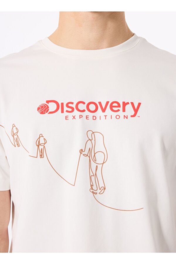Discovery Expedition D5SM-TST3645 Kırık Beyaz Bisiklet Yaka Relaxed Baskılı Erkek T-Shirt