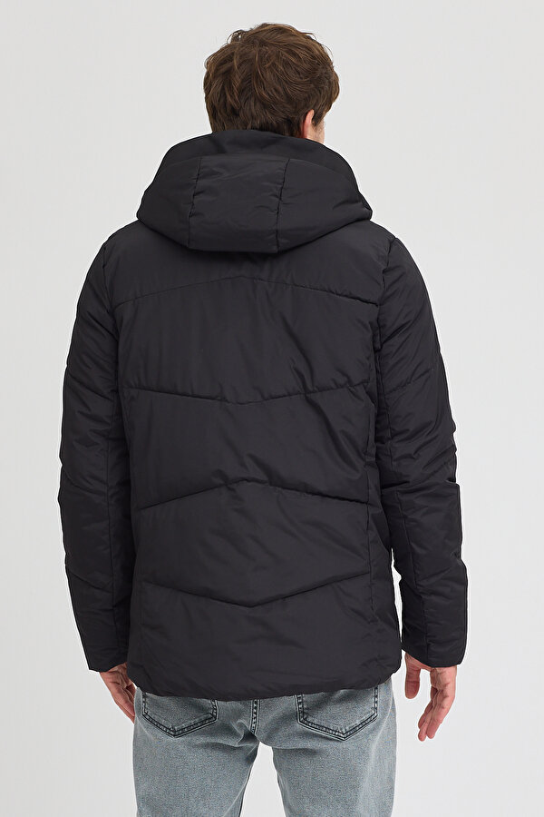 Rodi Erkek Kapuşonlu Mont 950