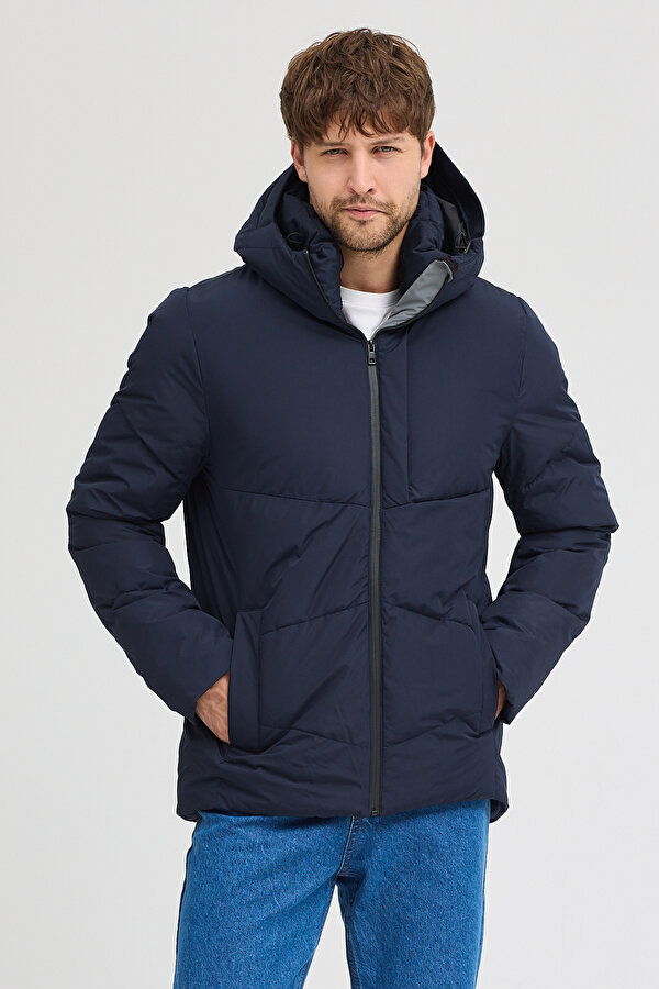 Rodi Erkek Kapuşonlu Mont 950