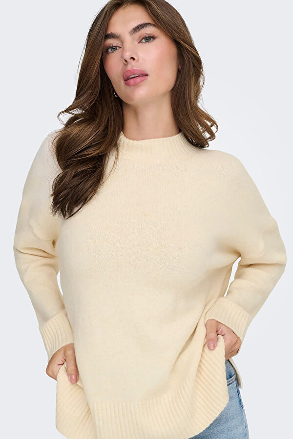 Only Kadın Onlhazel Yarım Balıkçı Oversize Yünlü Örme Kazak 15352853 Krem