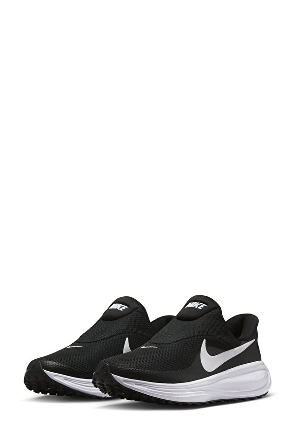 Nike Siyah Nike Revolution 8