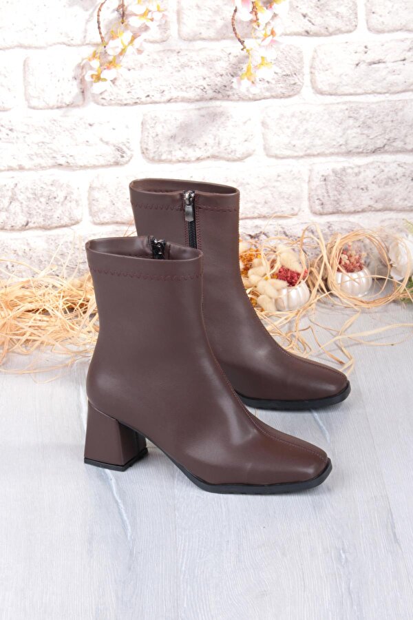 Fort 1195 Uraz Rahat 6 Cm Kalın Topuk Yüksekliği Kut Burun Kadın Bot