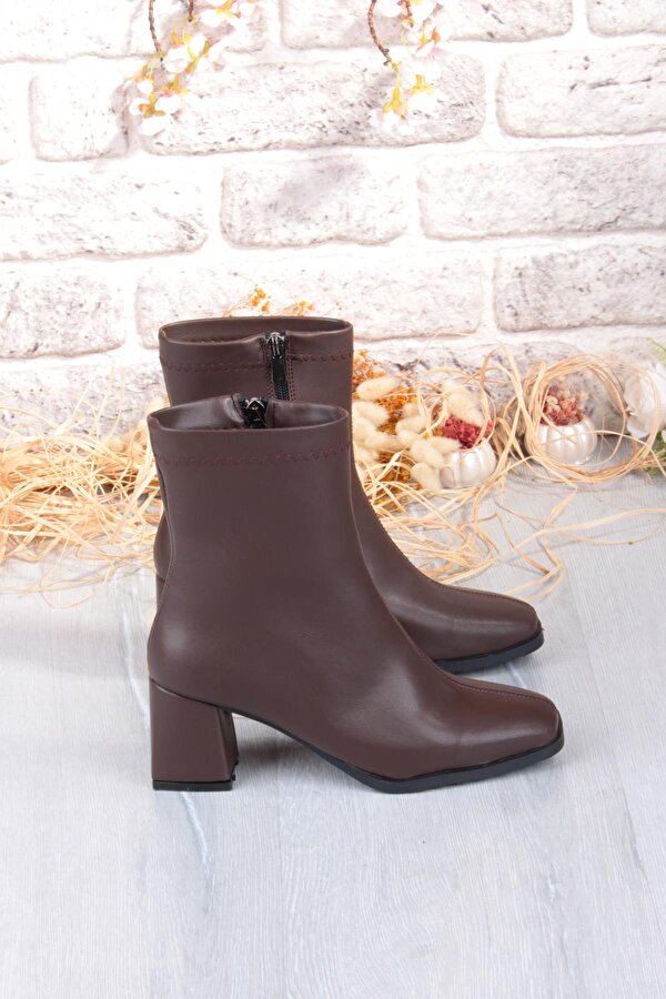 Fort 1195 Uraz Rahat 6 Cm Kalın Topuk Yüksekliği Kut Burun Kadın Bot