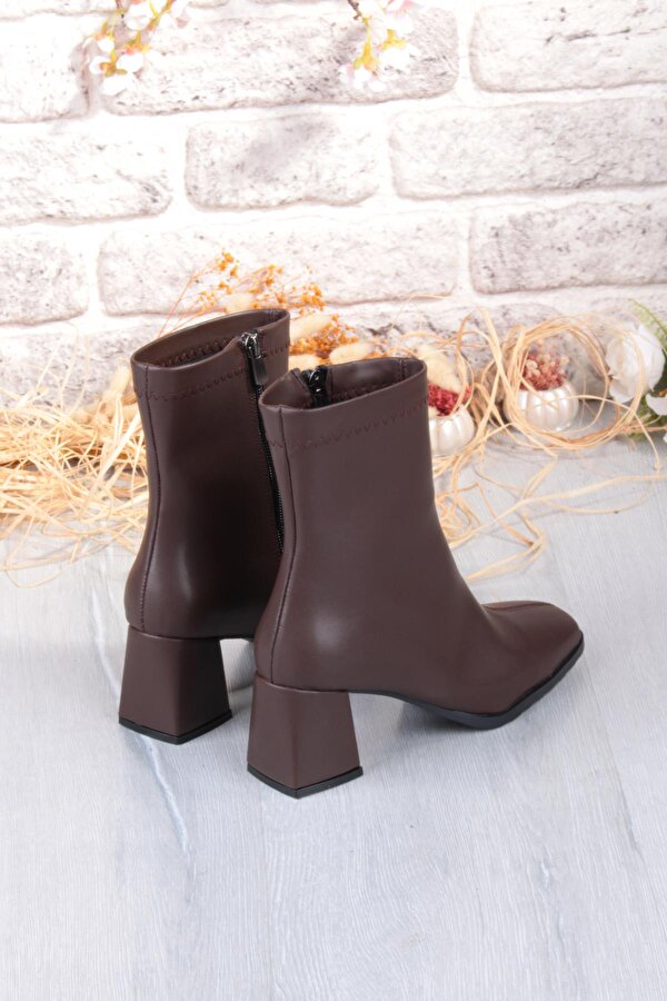 Fort 1195 Uraz Rahat 6 Cm Kalın Topuk Yüksekliği Kut Burun Kadın Bot