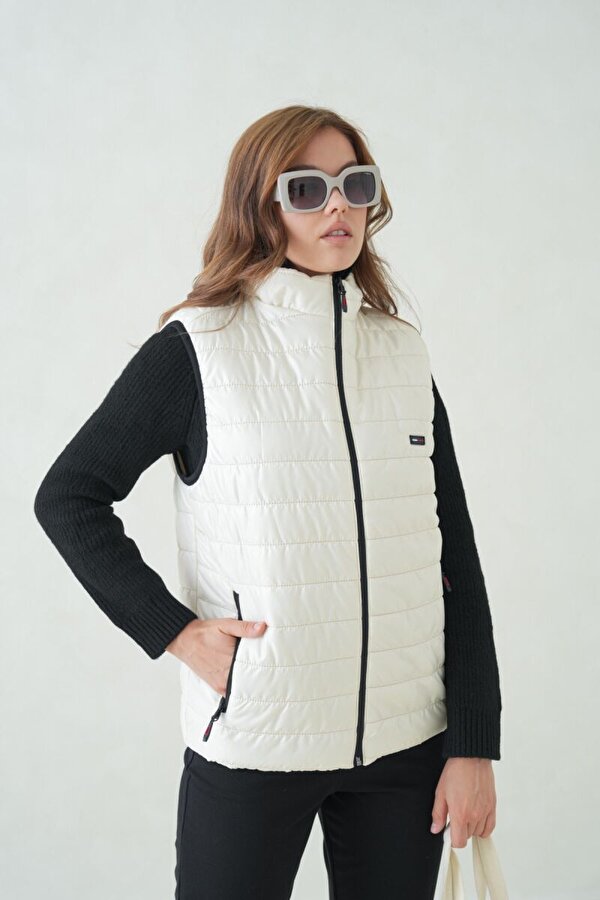 D1fference İçi Astarlı Su ve Rüzgar Geçirmez Cepli Kadın Yelek