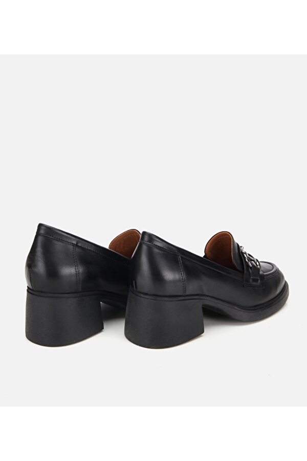 Hotiç Kadın Deri Siyah Tokalı Yüksek Topuklu Klasik Loafer