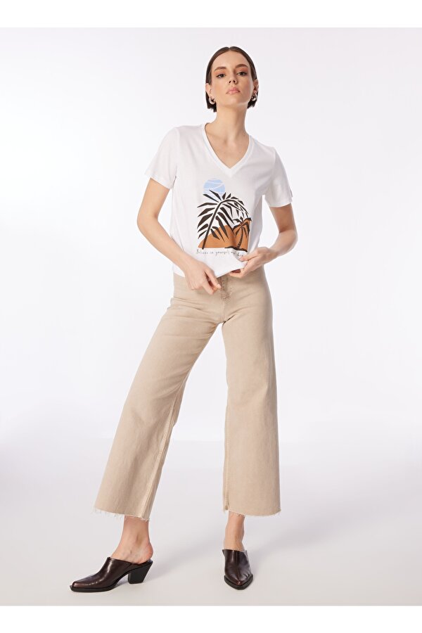 Fabrika Beyaz Kadın V Yaka Basic T-Shirt F4SL-TST0354