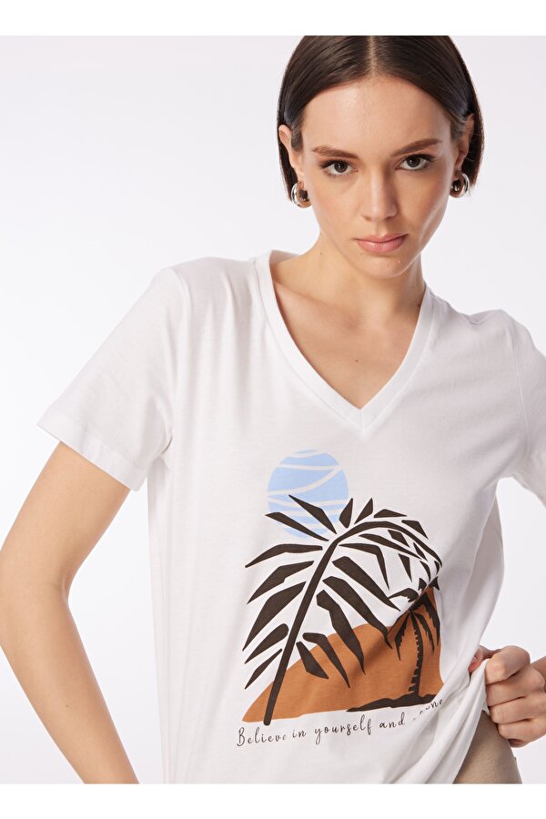 Fabrika Beyaz Kadın V Yaka Basic T-Shirt F4SL-TST0354