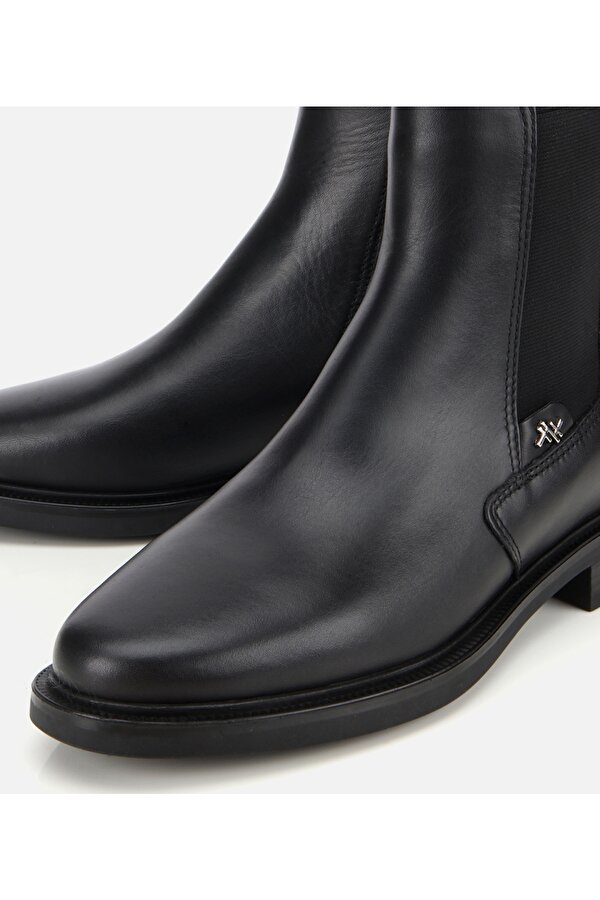 Hotiç Kadın Deri Siyah Lastik Detaylı Bilekte Düz Bot