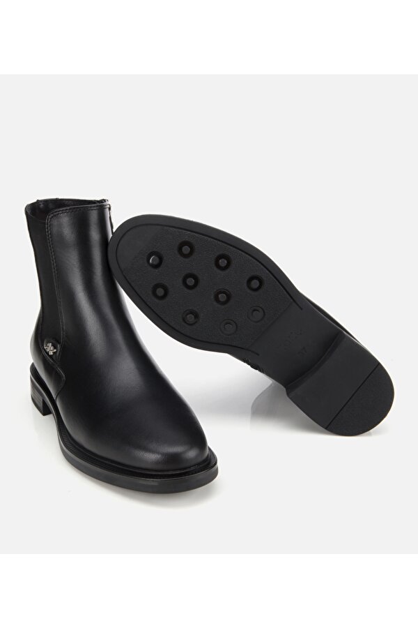 Hotiç Kadın Deri Siyah Lastik Detaylı Bilekte Düz Bot