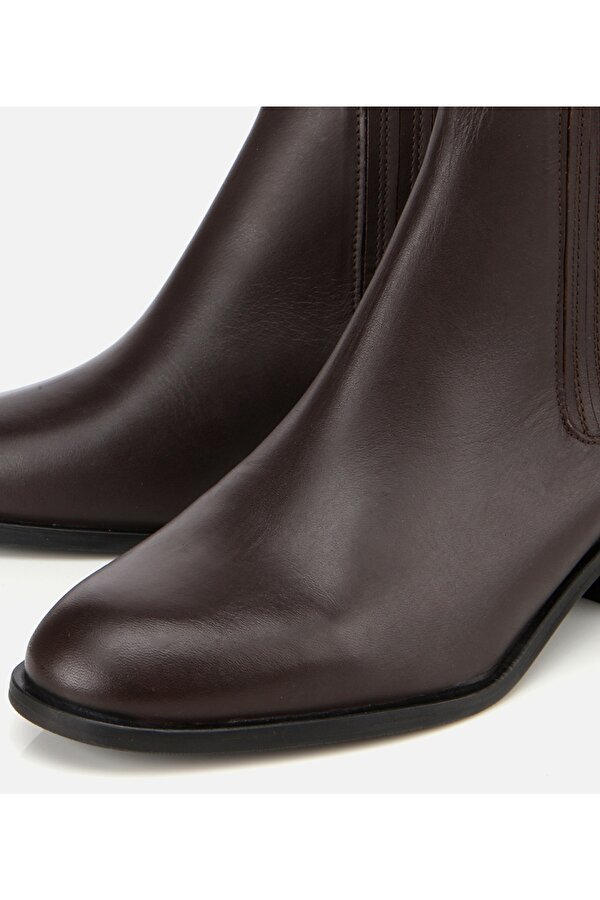 Hotiç Kadın Deri Kahverengi Lastik Detaylı Bilekte Düz Bot