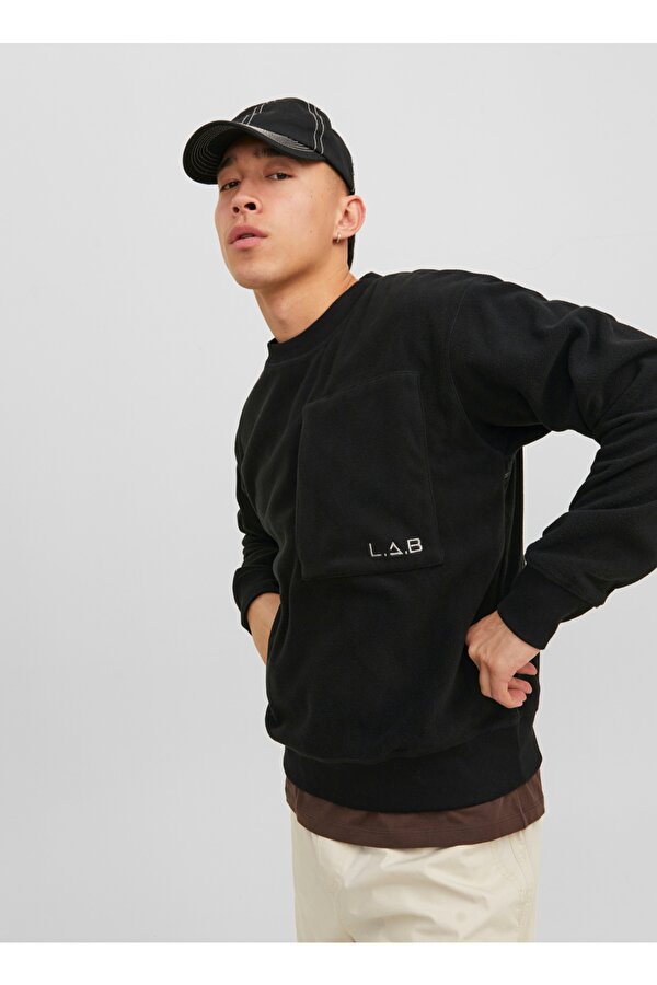 Jack & Jones Siyah Erkek Yuvarlak Yaka Geniş Fit Sweatshirt 12241523_JCOLAB SWEAT CREW NECK AW2