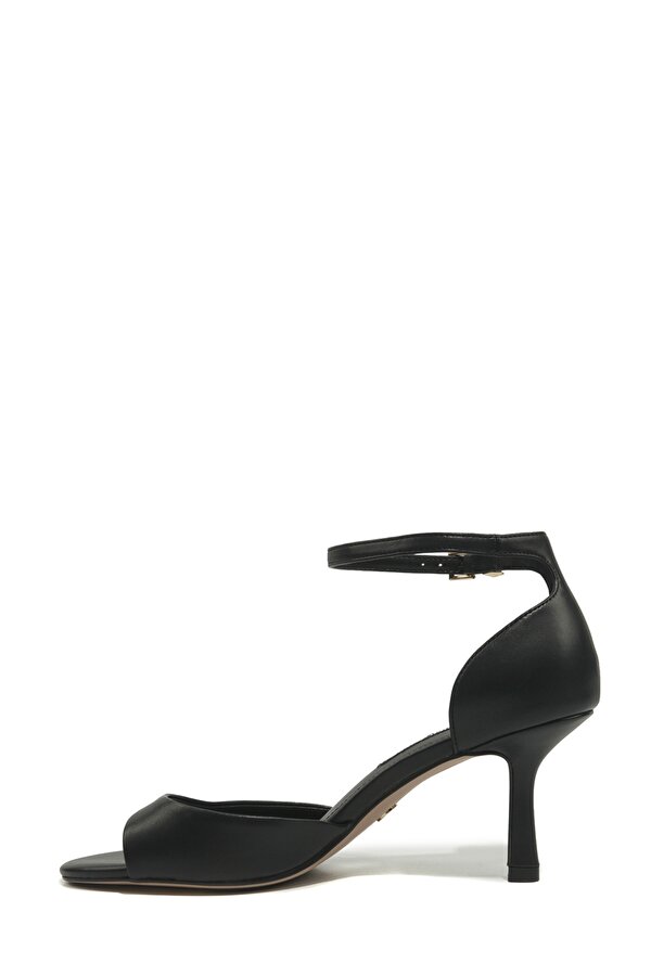 Nine West TUMPEN 6FX Siyah Kadın Topuklu Sandalet
