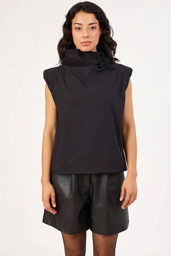 Fever Broş Çicekli Dik Yaka Kadın Bluz 352114014