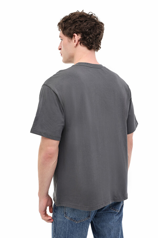Skechers Graphic Tee Gri Erkek Kısa Kol T-Shirt