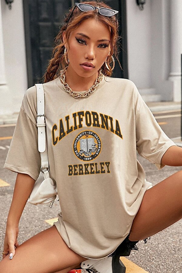 Unisex California Baskılı T-shirt - FLO 3 Al 1 Öde