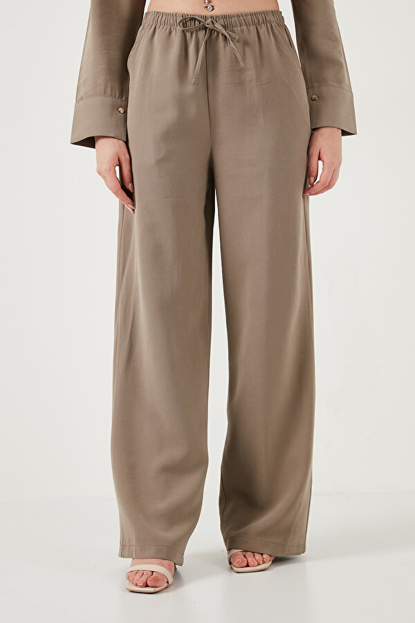 Lela Bayan Takım 6928872 HAKİ