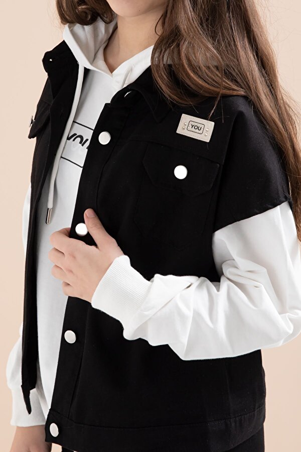 Cansın Mini Siyah Düğmeli Sıfır Kol Yelekli Geniş Paça Pantolonlu Kız Çocuk Kapüşonlu 3lü Takım 23602