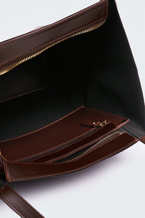 Elatae Kadın Omuz Çantası ELT0348 – Günlük Şık Tasarım, Hafif ve Kullanışlı