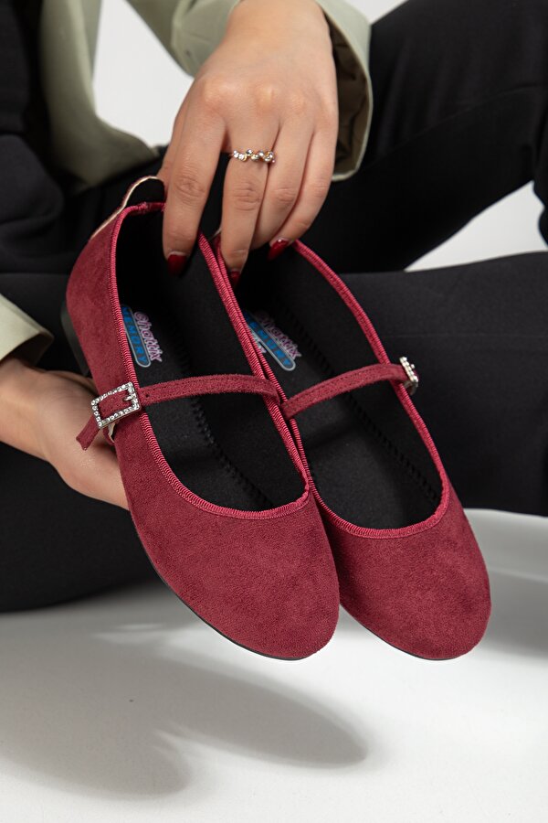 Ghattix Kadın Günlük Klasik Sade Babet Bordo