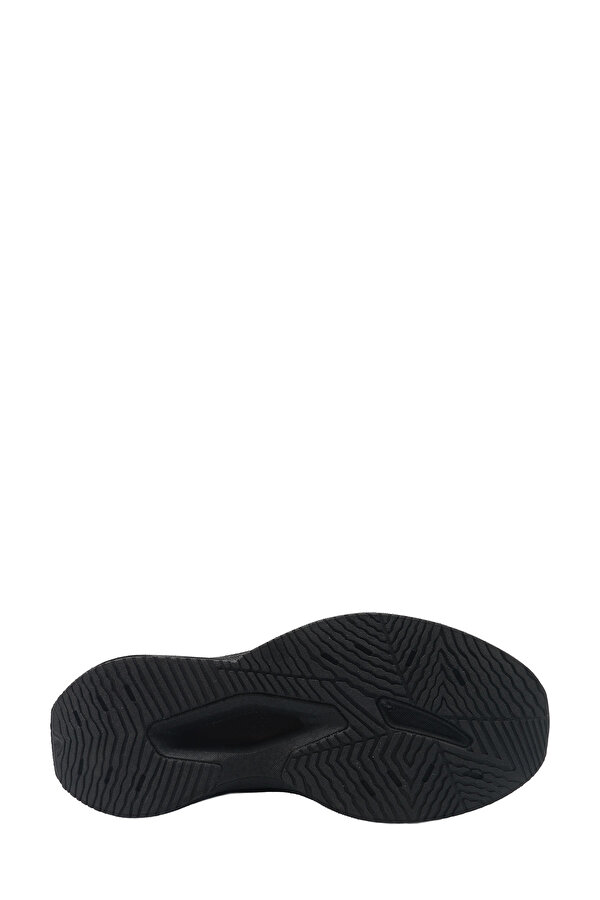 Kinetix INT-DAVID- GRAY Man 005