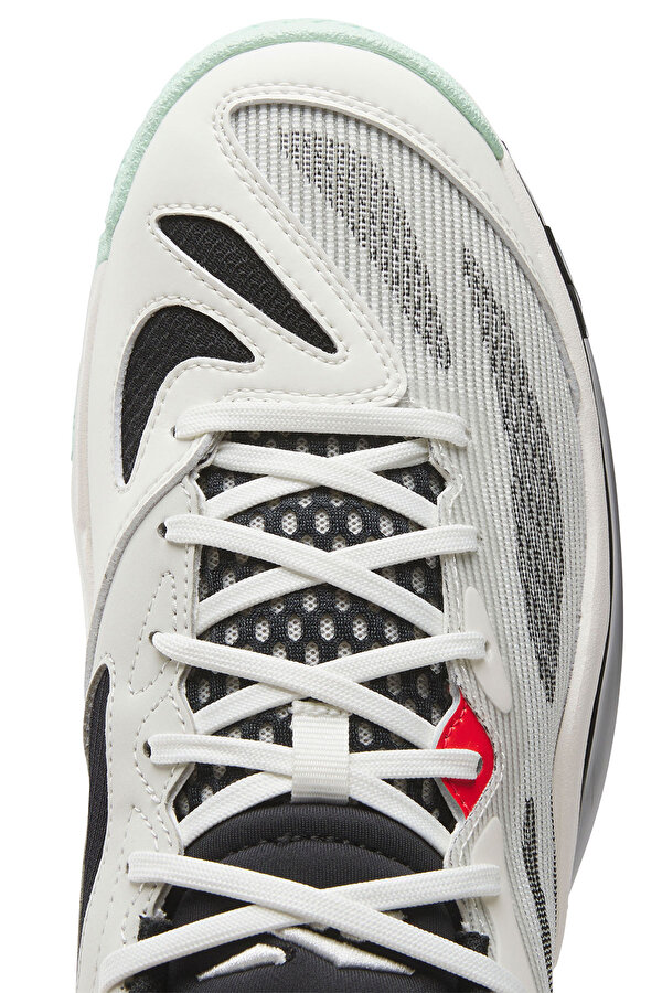 REEBOK ENGINE A 26 SE Basketball shoes