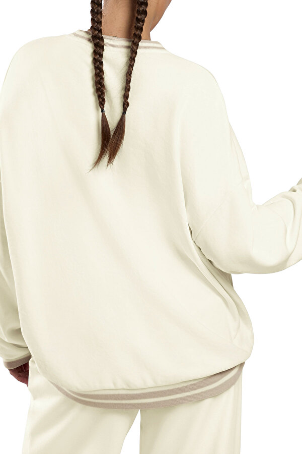 REEBOK LAWN CLUB CREW SWEATSHIRT 060