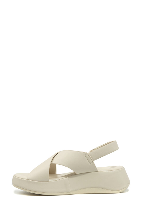 Polaris INT1226Y096 6FX BEIGE Woman 274