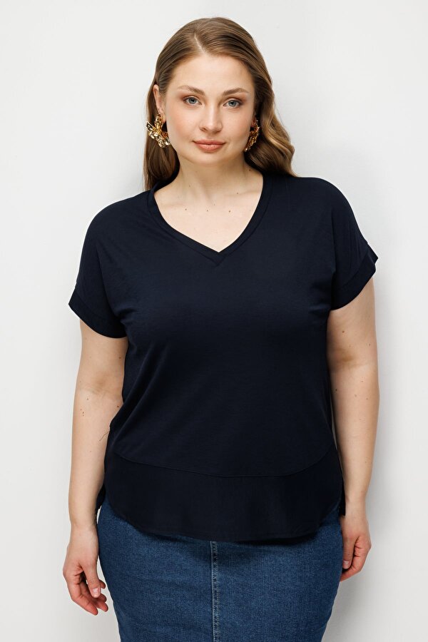 Kadın Büyük Beden V Yaka Parçalı T-Shirt 71476 Lacivert