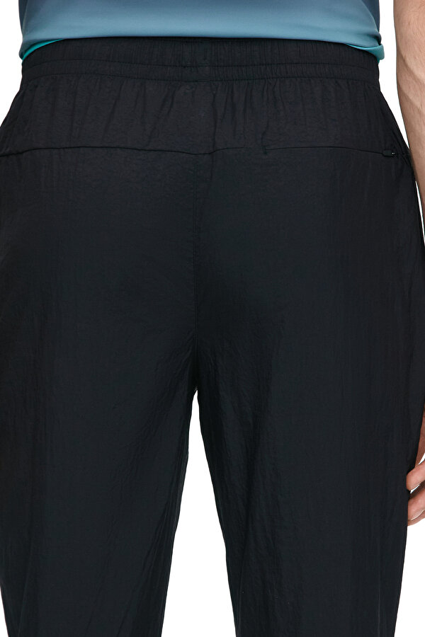 Reebok Ath Speed Tech Jgr Pant Черный Мужчина Спортивные Брюки