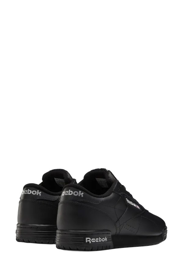 Reebok EXOFIT LO CLEAN LOG BLACK Man 001
